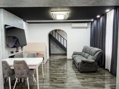 Viilor, aproape de Piata Unirii, casa istorica modernizata