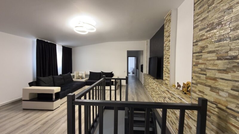 Viilor, aproape de Piata Unirii, casa istorica modernizata.