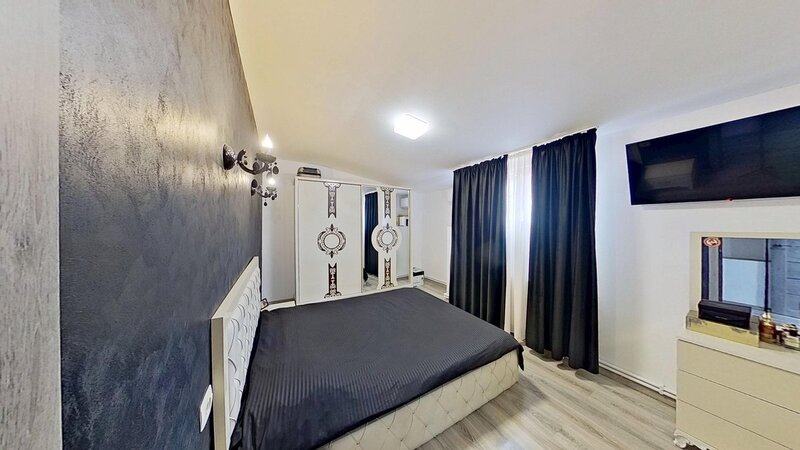Viilor, aproape de Piata Unirii, casa istorica modernizata.